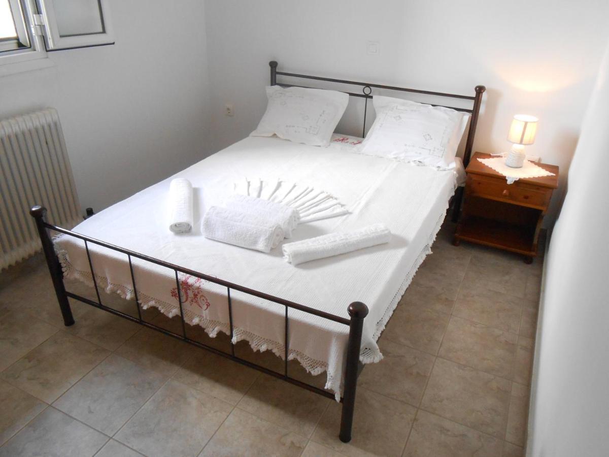 Chrysolithos Kerami Apartments Halkío Kültér fotó