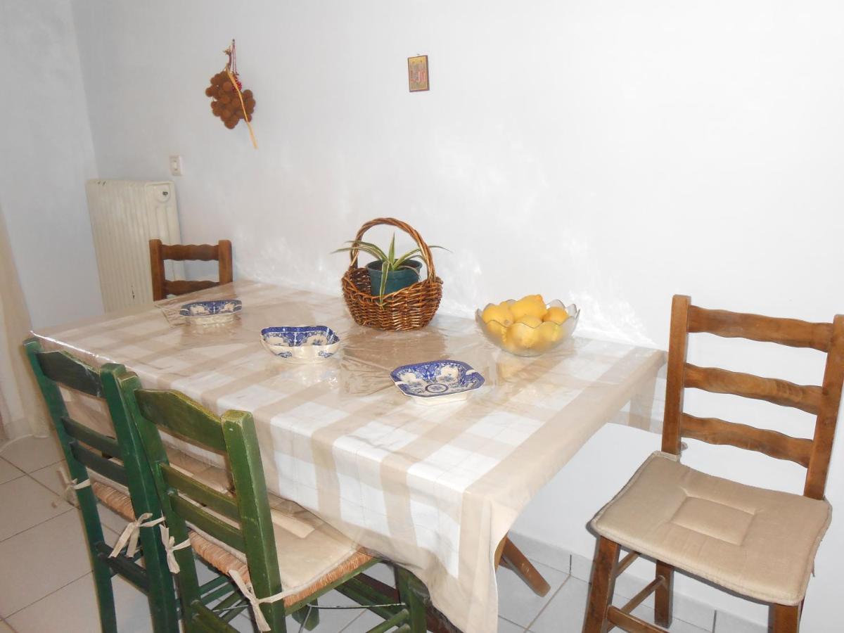 Chrysolithos Kerami Apartments Halkío Kültér fotó